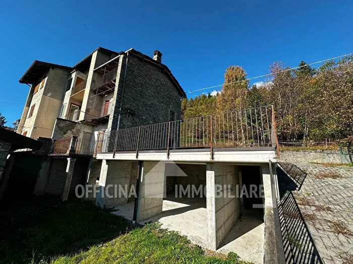 Casa trilocale in vendita in Civo