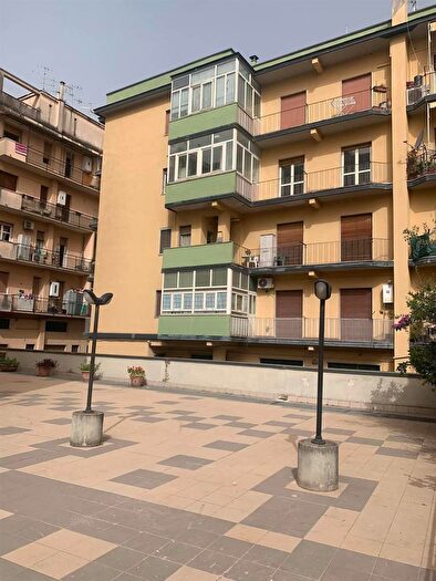 Appartamento con 7 locali in vendita in Benevento