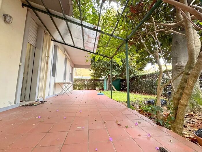 Appartamento trilocale in vendita in Viareggio