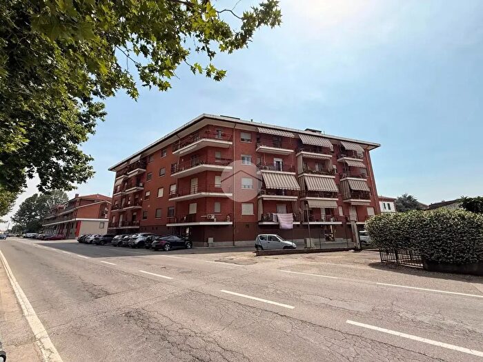 Appartamento trilocale in vendita in Via S Francesco di Sales, Carmagnola