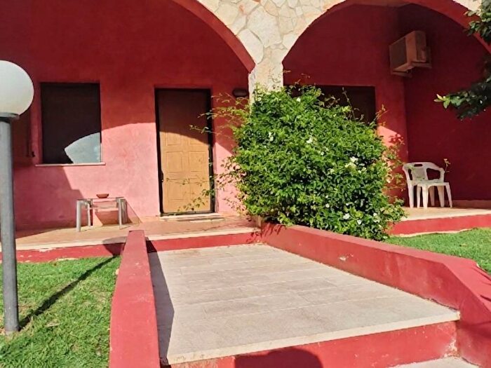 Casa con 6 locali in affitto in Capitana, Quartu Sant'Elena