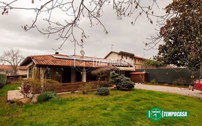 Case in Vendita e in Affitto - 3