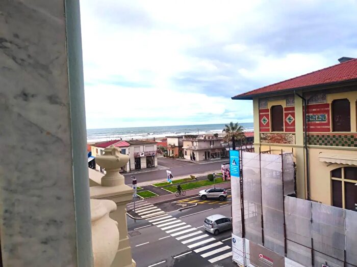 Appartamento bilocale in affitto in Viareggio