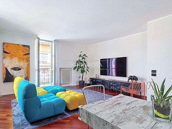 Appartamento quadrilocale in vendita in Via Fantoni, Bergamo