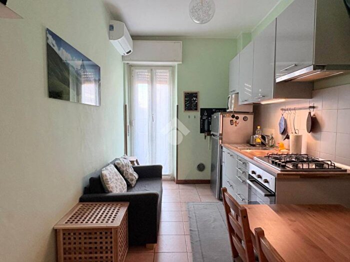 Appartamento bilocale in affitto in Via Pietro Andrea Saccardo, Lambrate, Milano