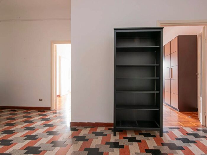 Appartamento bilocale in affitto in Via Sardegna, Washington, Milano