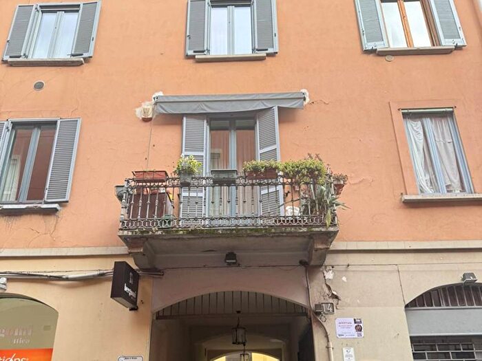 Appartamento monolocale in affitto in Via Giuseppe Sirtori, Porta Venezia, Milano