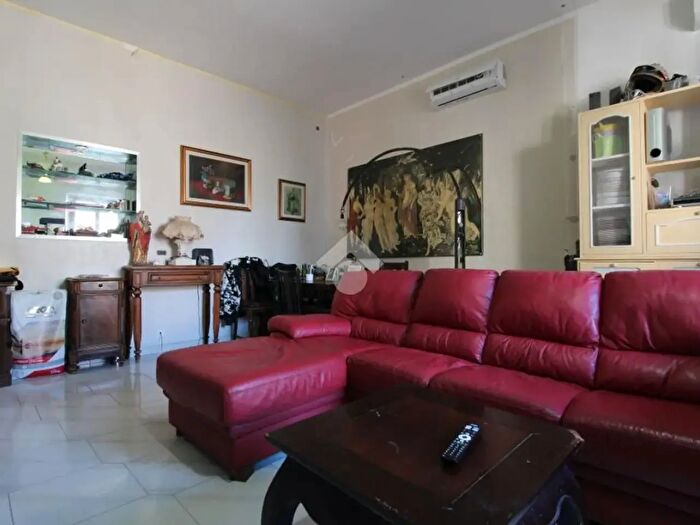 Appartamento quadrilocale in vendita in Via Don a Camponeschi, Morlupo