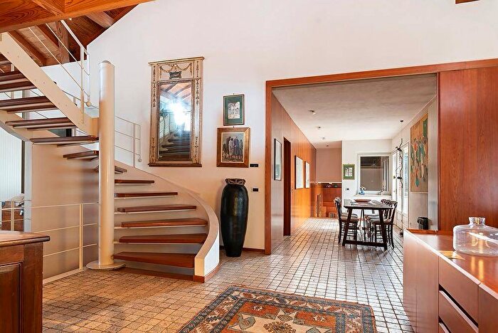 Casa con 6 locali in affitto in Via Biletta, Penango