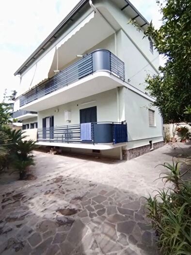 Appartamento con 5 locali in vendita in SantArpino Ce, SantArpino