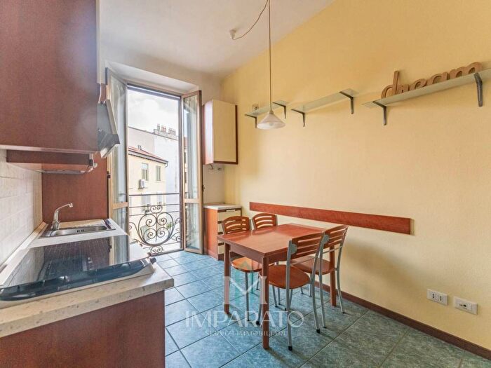 Appartamento bilocale in affitto in Via Bartolomeo Eustachi, Morgagni, Milano