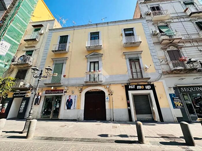 Appartamento monolocale in vendita in Via Roma, Torre Del Greco