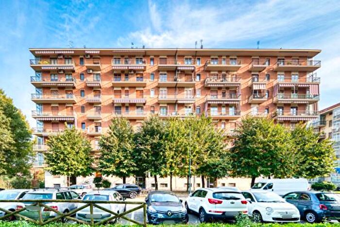 Appartamento bilocale in vendita in Via Forli, Torino