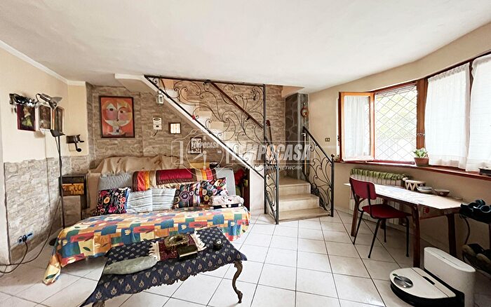 Casa quadrilocale in vendita in Via Piave, Foglizzo