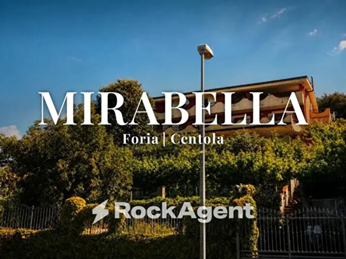 Appartamento bilocale in vendita in Via Mirabella, Centola