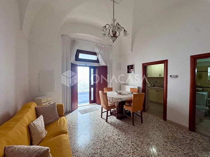 Appartamento trilocale in vendita in Strada Statale SNC, Ostuni