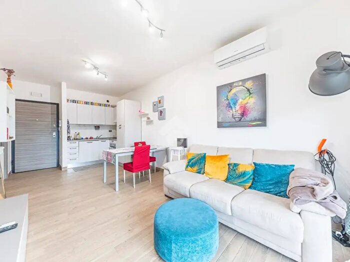 Appartamento bilocale in vendita in Via Vittorio Caprioli, Roma