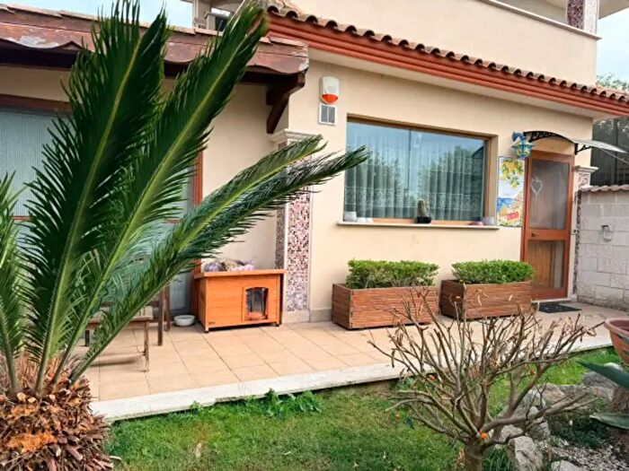 Casa quadrilocale in vendita in Via della Cannuccia, Anzio