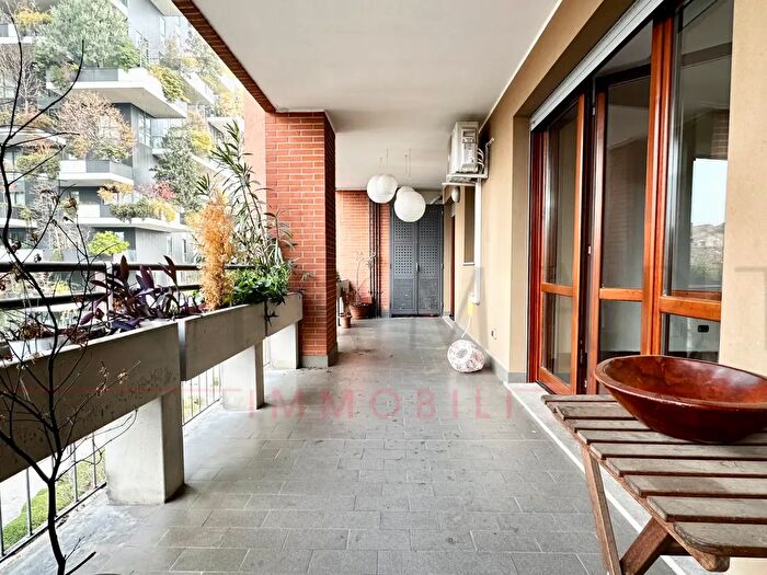 Appartamento bilocale in affitto in Via Gaetano De Castillia, Milano