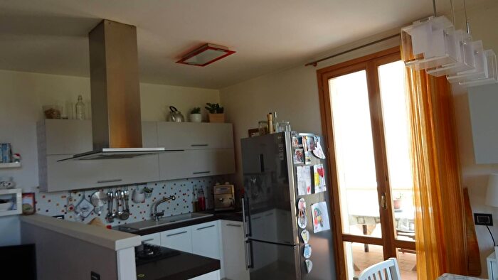 Appartamento con 6 locali in vendita in Via Ortimino, Montespertoli