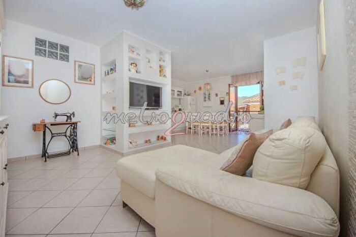 Appartamento con 6 locali in vendita in Itri