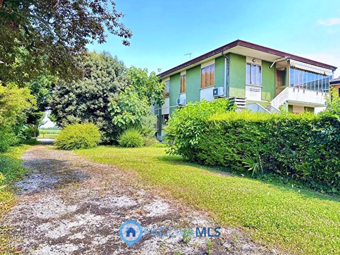 Casa trilocale in vendita in Via Caneva, Bovolenta