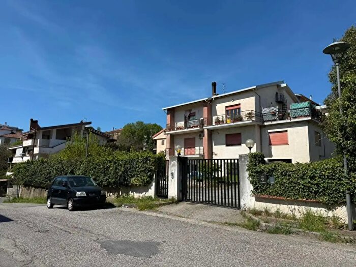 Appartamento trilocale in vendita in Via dell'Umanità, Castrolibero