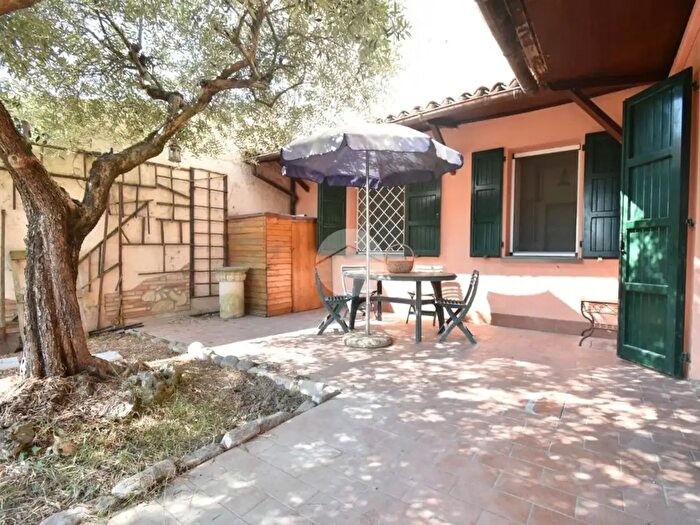 Appartamento trilocale in vendita in Via Celletta dell'Olio, Santarcangelo Di Romagna