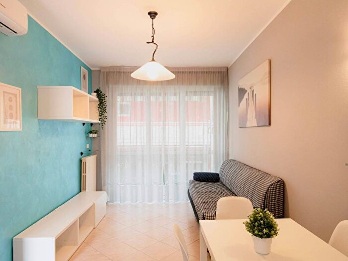 Appartamento bilocale in affitto in Via Lambrate, Casoretto, Milano