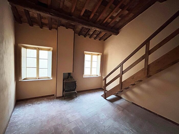 Casa trilocale in vendita in San Severino Marche