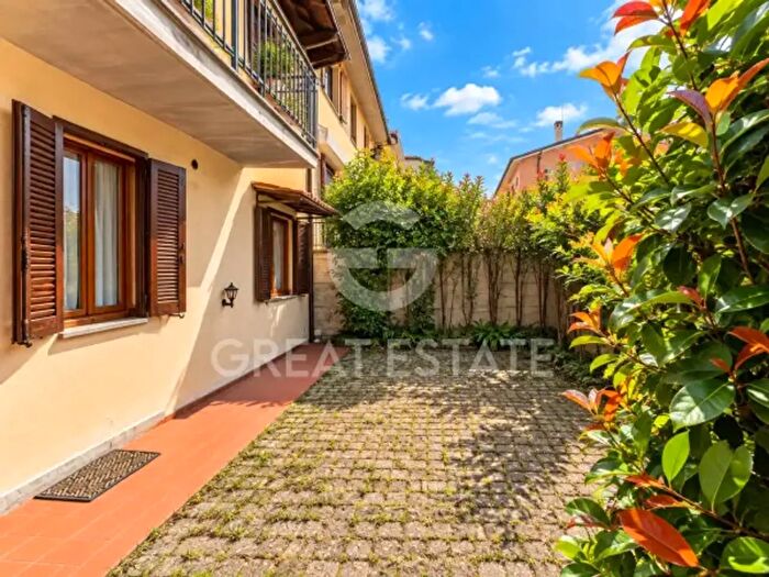 Appartamento con 6 locali in vendita in Via Garibaldi, Citta' Della Pieve