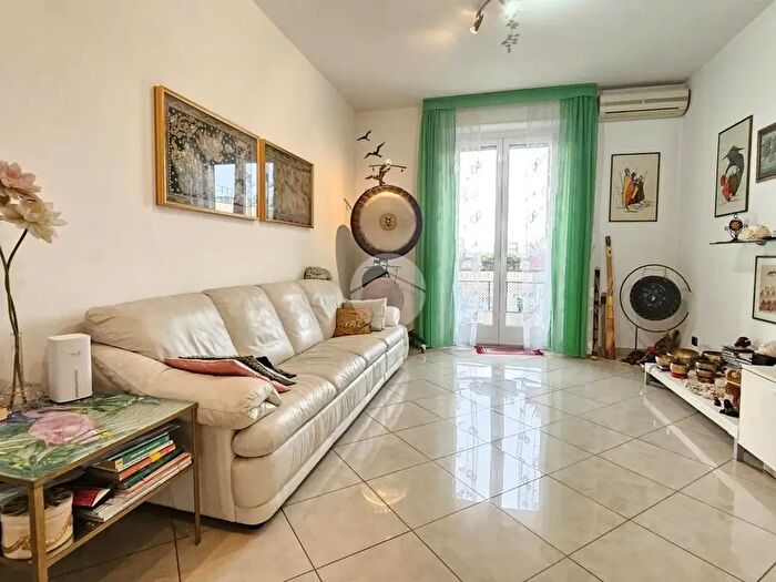 Appartamento bilocale in vendita in Via Palmanova, Milano