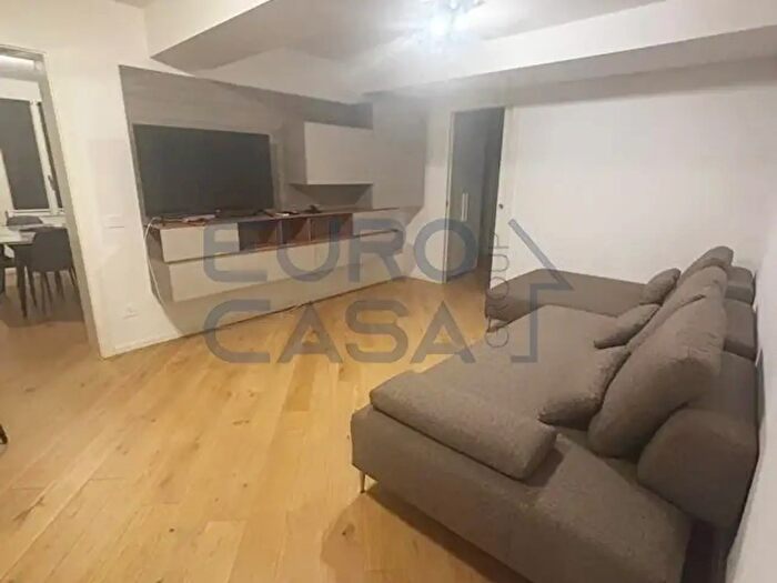 Appartamento trilocale in vendita in Corso Canalgrande, Modena