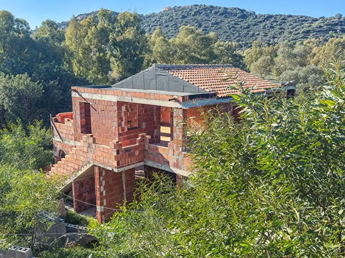 Casa trilocale in vendita in Via Stella Polare, Maracalagonis