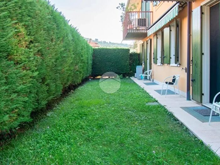 Appartamento trilocale in vendita in Via Graziani, Marano Di Valpolicella