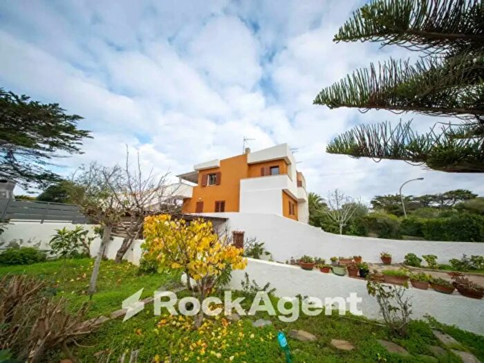 Appartamento trilocale in vendita in Via Tumbarino, Stintino