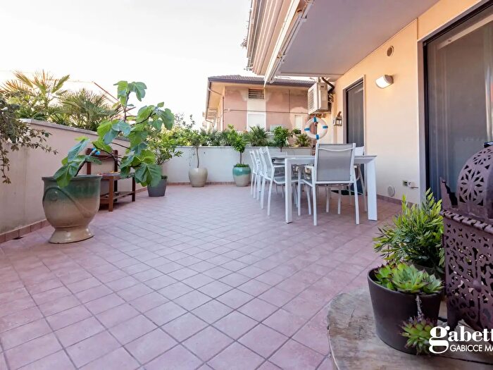 Appartamento quadrilocale in vendita in Gabicce Mare