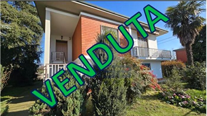 Casa quadrilocale in vendita in Via Don Mazzolari, Annicco