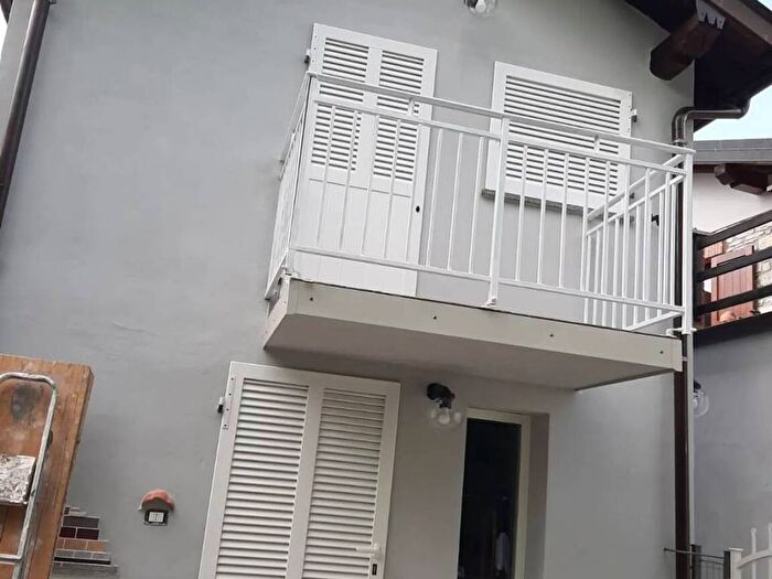 Casa bilocale in affitto in Albera Ligure