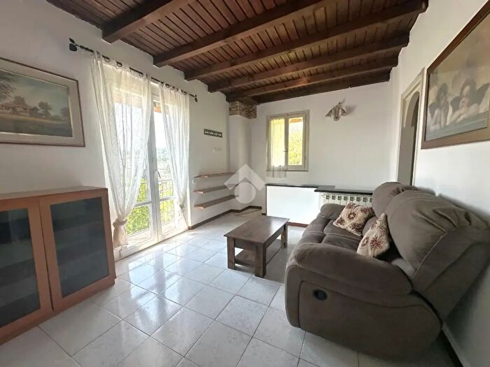 Appartamento bilocale in affitto in Via Cascina Torre, Missaglia