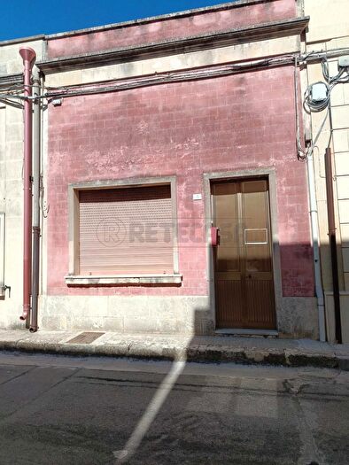 Casa quadrilocale in vendita in Via Nizza, Cursi