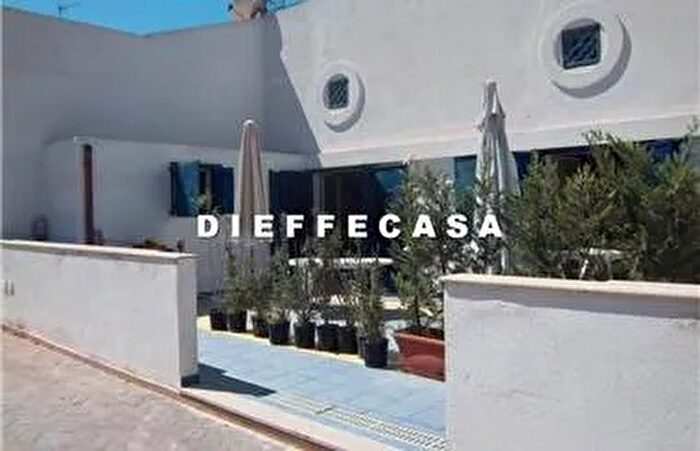 Appartamento con 6 locali in affitto in Marsala