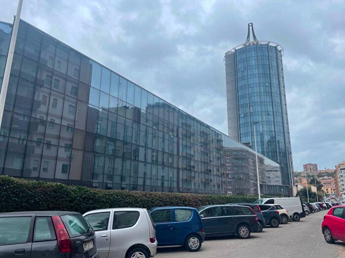 Appartamento bilocale in affitto in Via Giudicessa Benedetta, Piazza Giovanni XXIII, Cagliari