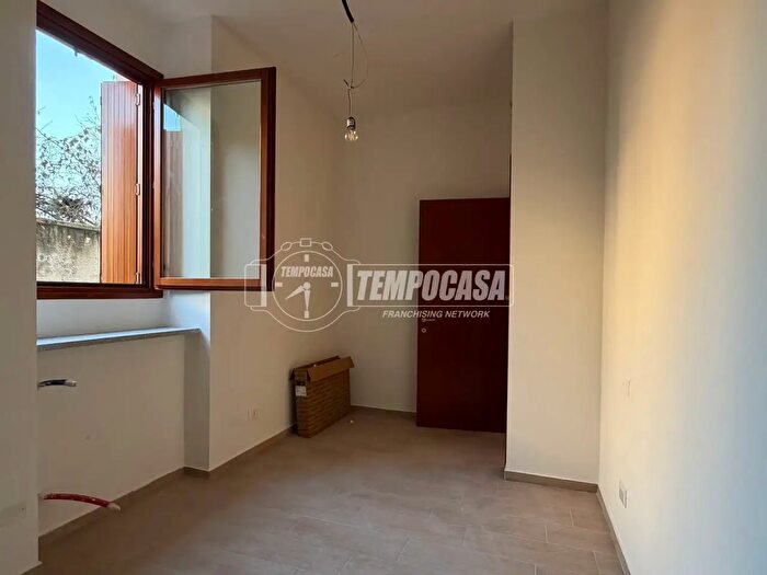 Appartamento trilocale in vendita in Via Santa Margherita, Lissone