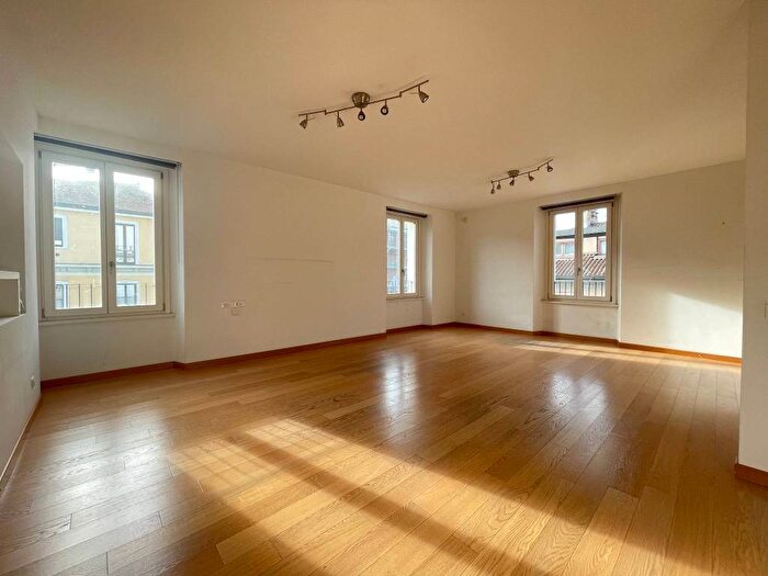 Appartamento bilocale in affitto in Via Ausonio, Corso Genova, Milano