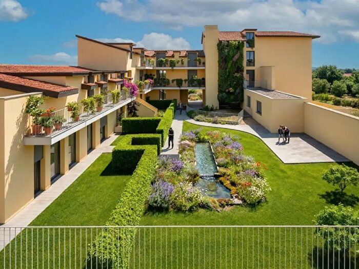 Appartamento bilocale in vendita in Vicolo Mincio, Monza