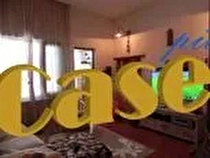 Casa con 10 locali in vendita in Massarosa