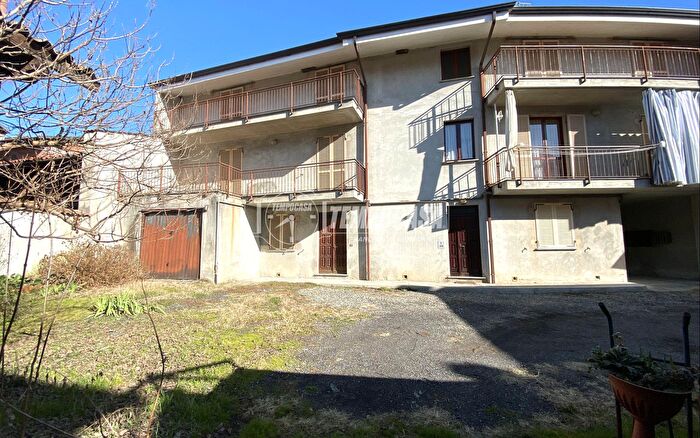 Appartamento quadrilocale in vendita in Via Donio, Mercenasco