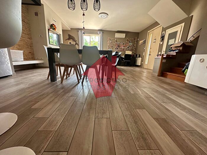 Casa con 5 locali in vendita in Iacomo Puccini, Lamporecchio