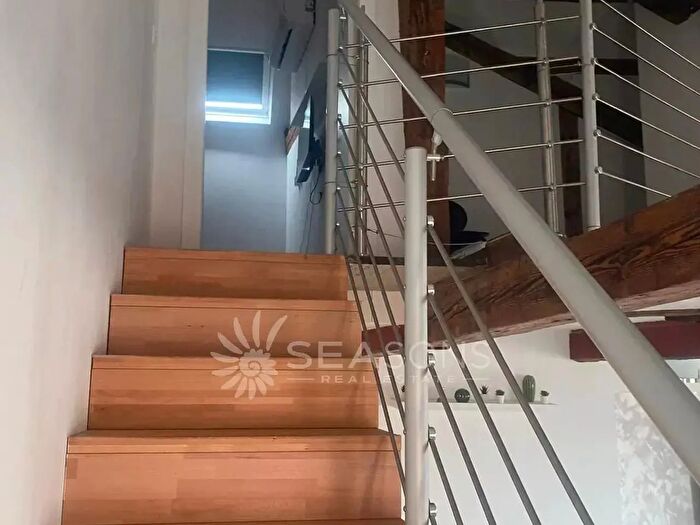 Appartamento con 6 locali in vendita in Venezia